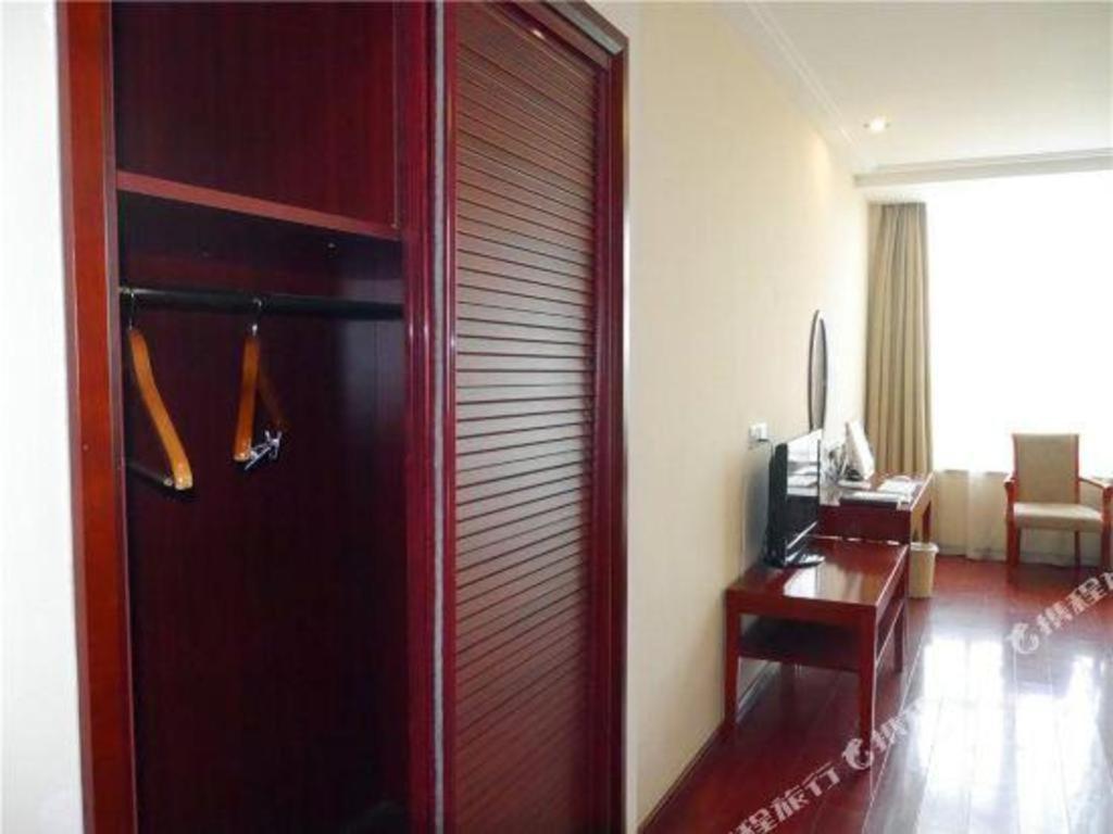 Greentree Inn Tianjin Wuqing Distric Bohai Market Екстериор снимка